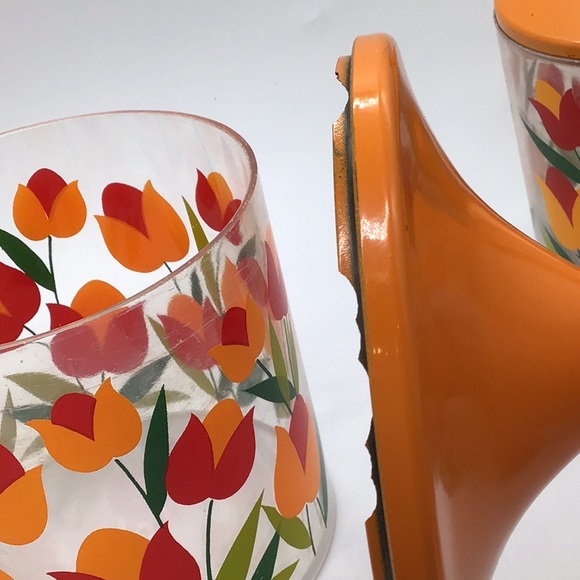 Vintage Acrylic MCM Canisters Set Of 4 - Picture 5 of 15